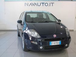 Blu Usata 2015 Fiat Punto Lounge Tre volumi | 5500 € (Buon prezzo)