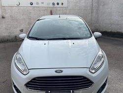 Bianco Usata 2015 Ford Fiesta Titanium Due volumi | 4500 € (Ottimo prezzo)