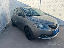 Grigio Usata 2022 Lancia Ypsilon Silver Due volumi | 10.378 € (Buon prezzo)