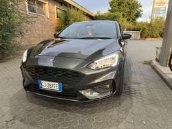 Usata 2022 Ford Focus ST-Line Tre volumi | 15.000 € (Super prezzo)