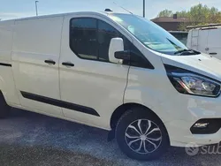 Bianco / pastello Usata 2021 Ford Transit Custom Trend Tre volumi | 13.900 € (Super prezzo)