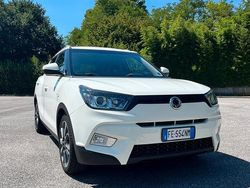 Usata 2016 Ssangyong (KGM) Tivoli SUV | 7500 € (Cara)