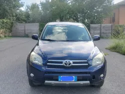 Usata 2008 Toyota RAV4 SUV | 4600 € (Super prezzo)
