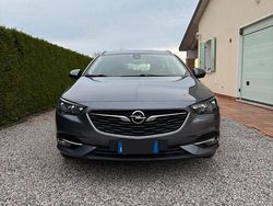 Grigio Usata 2019 Opel Insignia Station wagon | 9900 € (Buon prezzo)
