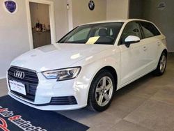 Bianco Usata 2018 Audi A3 Business Tre volumi | 13.990 € (Buon prezzo)