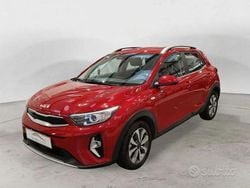 Rosso Usata 2022 Kia Stonic Style SUV | 15.400 € (Buon prezzo)
