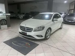 Bianco Usata 2017 Mercedes A180 Premium Tre volumi | 12.500 € (Buon prezzo)