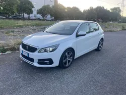 Bianco Usata 2019 Peugeot 308 Active Tre volumi | 11.000 € (Ottimo prezzo)