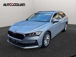 Argento pebble metallizzato Usata 2025 Skoda Superb Selection Station wagon | 32.900 € (Buon prezzo)