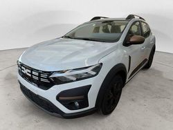 Bianco Nuova 2025 Dacia Sandero Extreme Due volumi | 17.990 € (Buon prezzo)