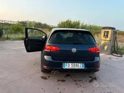 Usata 2017 VW Golf VII R-line Tre volumi | 12.000 € (Super prezzo)