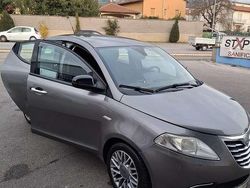 Grigio Usata 2011 Lancia Ypsilon S Due volumi | 6300 € (Buon prezzo)