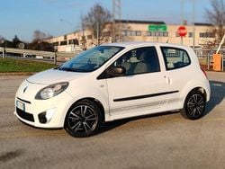 Bianco Usata 2011 Renault Twingo Due volumi | 3000 € (Buon prezzo)