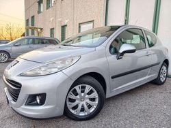 Argento Usata 2010 Peugeot 207 Sport Tre volumi | 2499 € (Ottimo prezzo)