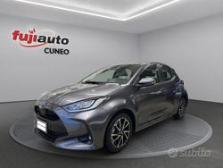 Dark grey met Usata 2022 Toyota Yaris Hybrid Trend Due volumi | 16.400 € (Ottimo prezzo)