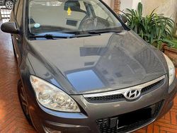 Usata 2007 Hyundai i30 Comfort Tre volumi | 3500 €