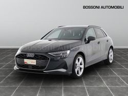 Grigio Usata 2024 Audi A3 Advanced Tre volumi | 32.900 € (Molto cara)