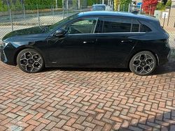 Nero Usata 2023 Opel Astra Ultimate Tre volumi | 24.000 € (Buon prezzo)
