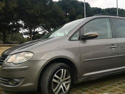 Grigio Usata 2009 VW Touran Monovolume | 2500 €