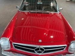 Rosso Usata 1966 Mercedes 230 Cabrio | 58.800 €