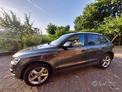 Grigio Usata 2010 Audi Q5 S-Line SUV | 14.500 € (Molto cara)