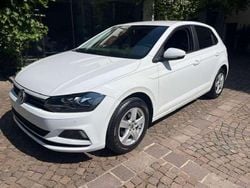 Bianco Usata 2018 VW Polo Trendline Tre volumi | 13.300 € (Cara)