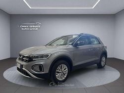 Argento Usata 2023 VW T-Roc Style SUV | 21.500 € (Buon prezzo)