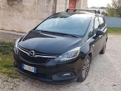 Nero Usata 2017 Opel Zafira Monovolume | 12.500 € (Molto cara)