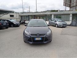 Blu Usata 2012 Ford Focus Titanium Tre volumi | 6600 € (Cara)