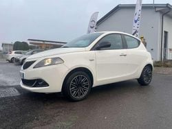 Bianco Usata 2022 Lancia Ypsilon Gold Due volumi | 12.500 € (Buon prezzo)