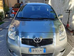 Grigio Usata 2007 Toyota Yaris Sol Due volumi | 3800 € (Buon prezzo)