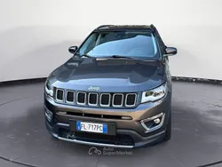 Grigio scuro Usata 2017 Jeep Compass Limited SUV | 15.500 € (Buon prezzo)