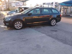 Nero Usata 2020 Skoda Octavia Station wagon | 7800 €