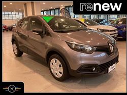 Grigio metallizzato Usata 2016 Renault Captur Life SUV | 10.300 € (Buon prezzo)