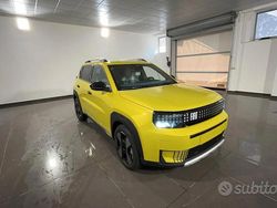 Giallo Nuova 2025 Fiat Panda La Prima Tre volumi | 22.900 €