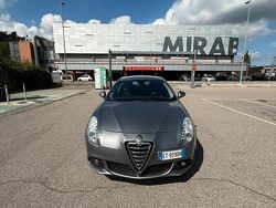 Grigio Usata 2012 Alfa Romeo Giulietta Distinctive Due volumi | 8250 € (Buon prezzo)