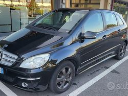 Nero Usata 2009 Mercedes B200 Monovolume | 2900 € (Ottimo prezzo)