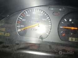 Bianco Usata 1999 Nissan Vanette Monovolume | 4000 €