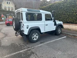 Usata 2010 Land Rover Defender SUV | 33.000 € (Buon prezzo)