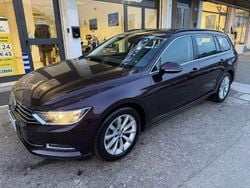 Bordeaux Usata 2018 VW Passat Highline Station wagon | 18.400 € (Buon prezzo)