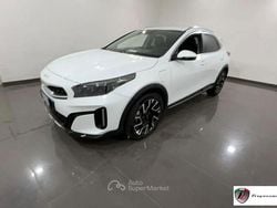 Bianco Usata 2022 Kia XCeed Style SUV | 21.500 € (Buon prezzo)