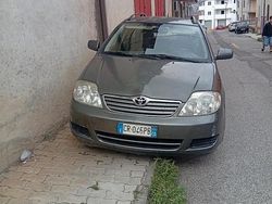 Grigio Usata 2004 Toyota Corolla Due volumi | 2000 € (Ottimo prezzo)