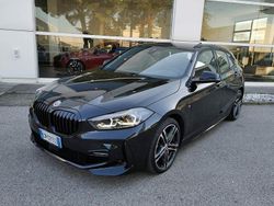 Nero Usata 2023 BMW 118 Shadowline Due volumi | 29.500 € (Buon prezzo)