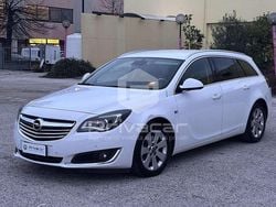 Bianco Usata 2013 Opel Insignia Cosmo Station wagon | 6100 € (Cara)