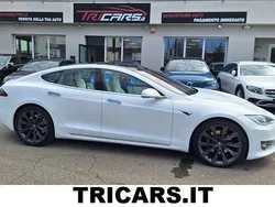Bianco Usata 2020 Tesla Model S Long Range Tre volumi | 31.990 €