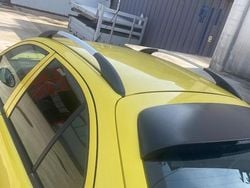 Giallo Usata 2006 Rover Streetwise Tre volumi | 1600 €