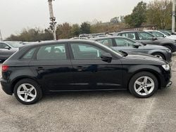 Nero Usata 2017 Audi A3 Tre volumi | 13.000 €