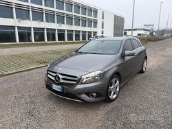 Grigio Usata 2014 Mercedes A180 Edition Tre volumi | 8000 € (Buon prezzo)