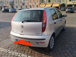 Grigio Usata 2008 Fiat Punto Classica Due volumi | 999 € (Super prezzo)