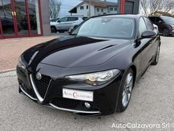 Nero vulcano Usata 2016 Alfa Romeo Giulia Super Tre volumi | 12.900 € (Buon prezzo)